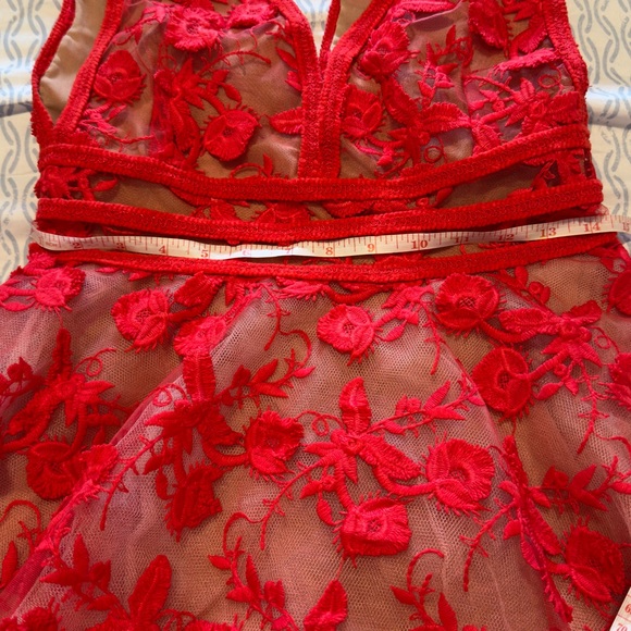 Brand: nadine merabi : color : red size medium - Picture 5 of 7
